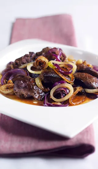 Drůbeží játra po benátsku