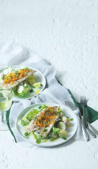 Duhový pstruh na páře s pomerančem a tymiánem