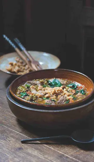 Filipínské mungo s vepřovým masem