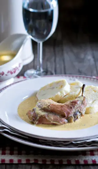 Králík na smetaně à la zajíc podle Viléma Vrabce