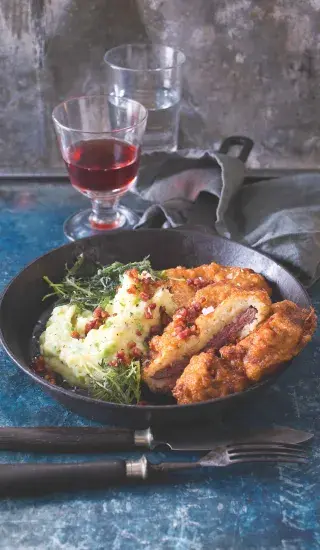 Hovězí křenový řízek s irskou kapustovo-bramborovou kaší