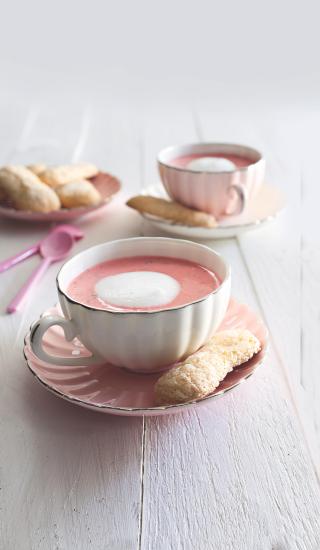 Jahodové cappuccino & domácí piškoty