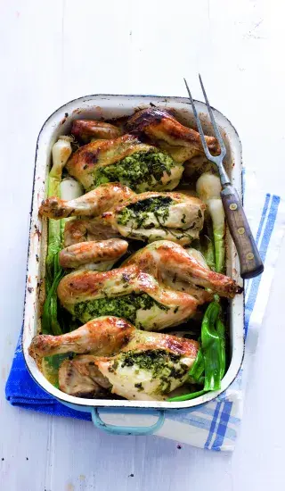 Kuřátka s jarními bylinkami