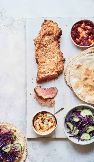 Jehněčí v sezamovo-jogurtové marinádě