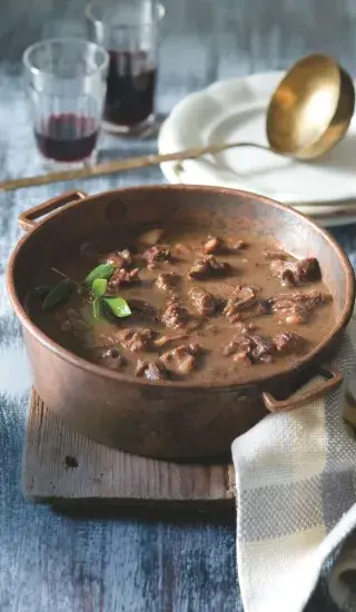 Kančí guláš podle staročeského receptu