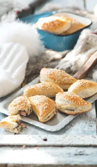 Kapsičky se šunkou a houbami