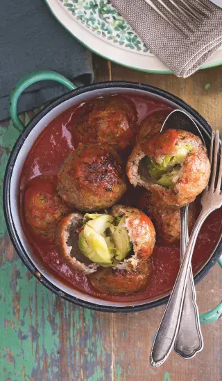 Masové koule se schovanými kapustičkami