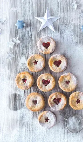 Koláčky s brusinkovou náplní