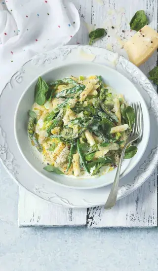 Krémové těstoviny primavera