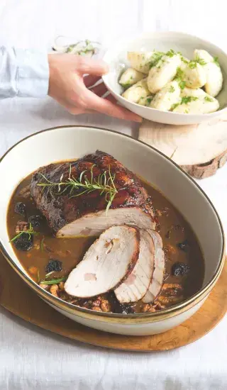 Krůtí pečeně na černo