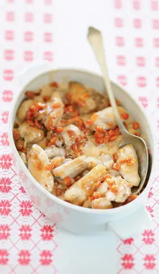 Kuře na jeřabinách