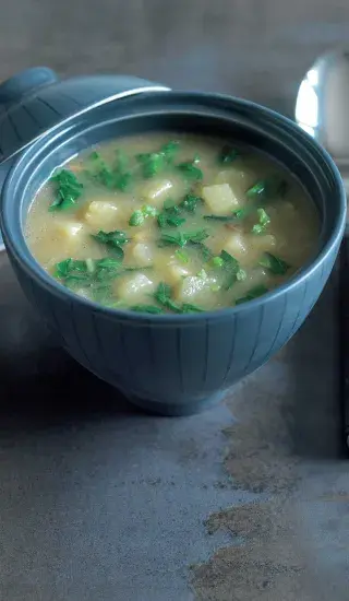 Lehká kedlubnová polévka