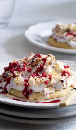 Linecké koláčky s brusinkovou náplní