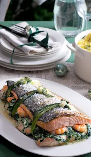 Losos plněný špenátem a krevetami