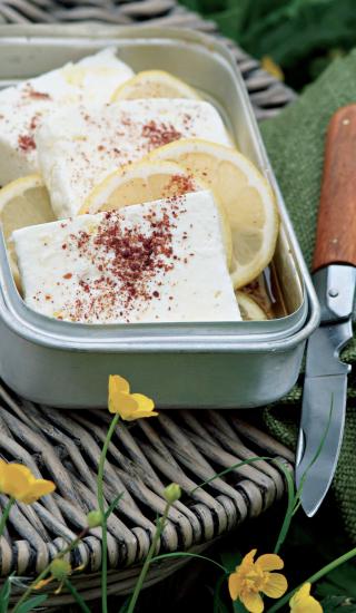 Marinovaná feta