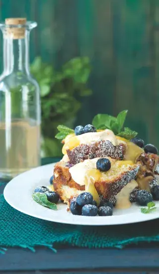 Mátový chlebíček s borůvkami