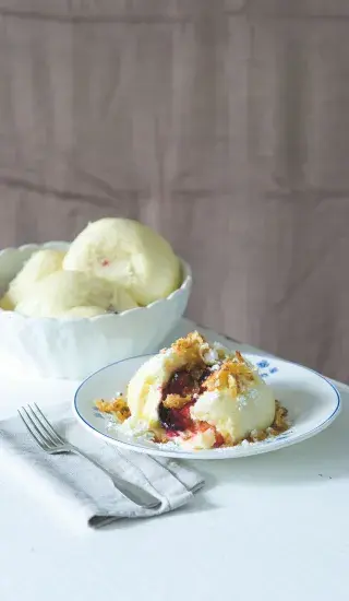 Maxiknedlíky se švestkami