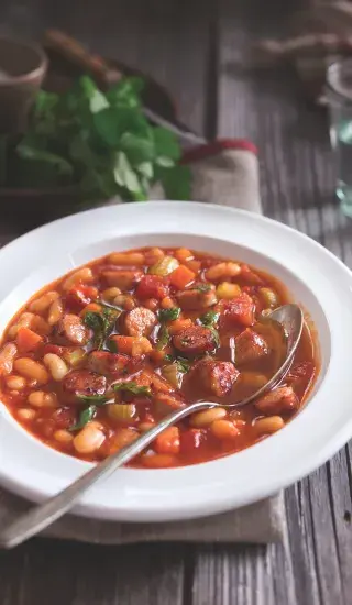 Minestrone s klobáskami