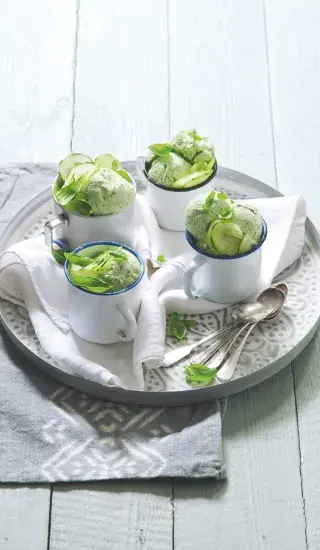 Mražený jogurt s okurkou