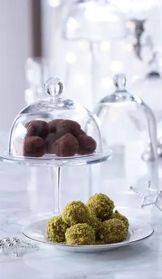 Nepečené perníkové kuličky