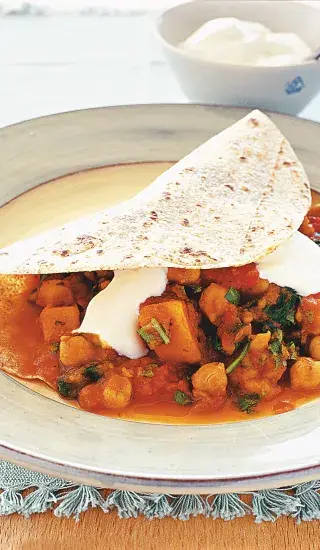 Placky se zeleninovým kari