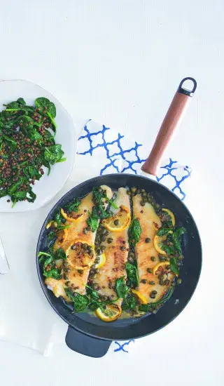 Opékaná ryba s kapary a čočkou