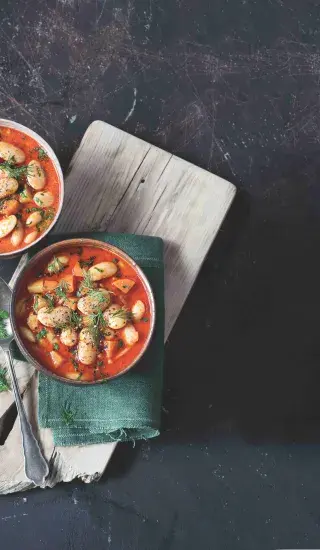 Pasulj (srbská fazolová polévka)