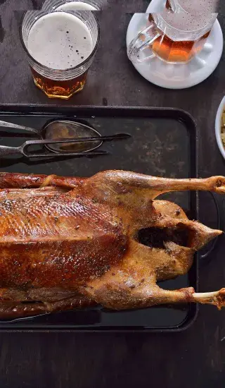 Pečená husa & kedlubnové zelí