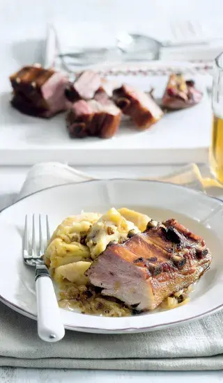 Pečený uzený vepřový bok s přesbidlem