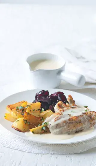 Pečený lín s křenovým velouté a červenou řepou