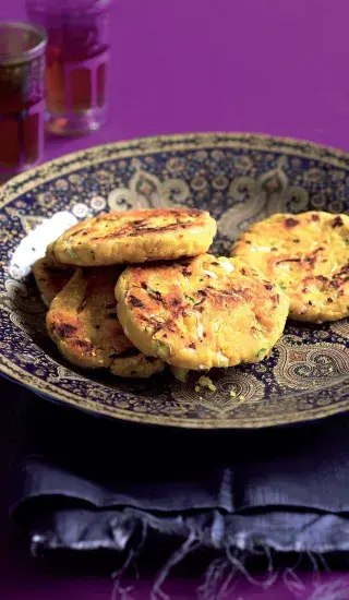 Pikantní zelné placky tepla