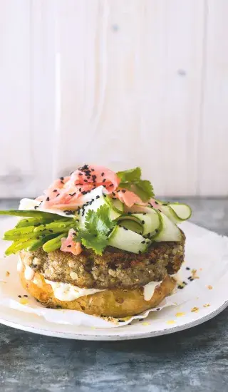 Quinoový burger se žampiony