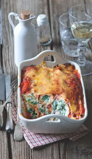 Palačinky s ricottou zapékané s rajčatovou omáčkou 