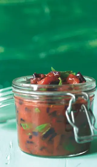 Rajčatový barbecue relish