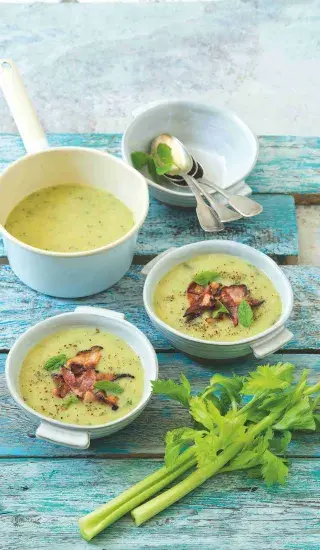 Řapíková polévka se slaninou