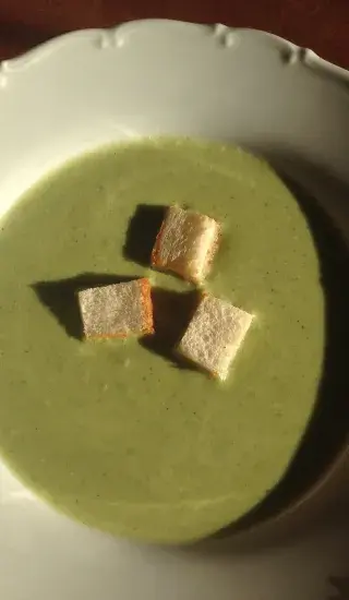 Brokolicový krém se sýrem