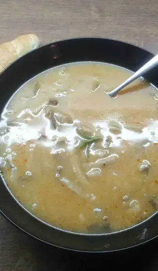 Dršťková polévka z hlívy