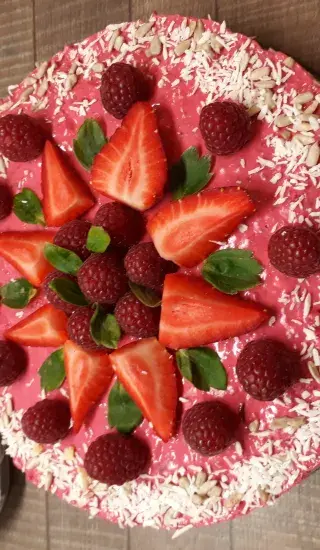 Malinový cheesecake s chia a slunečnicí