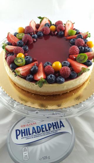 Citrónový cheesecake s malinovým želé z agaru