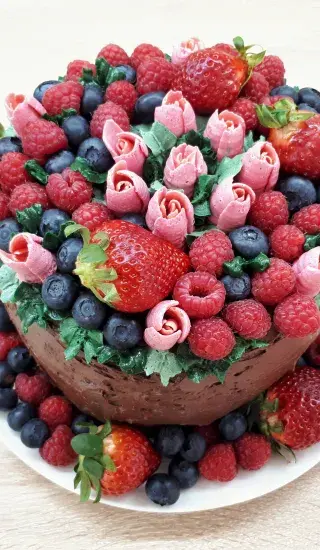 Narozeninový dort s pařížským krémem