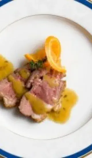 Pečené kačacie prsia s pomarančovou omáčkou