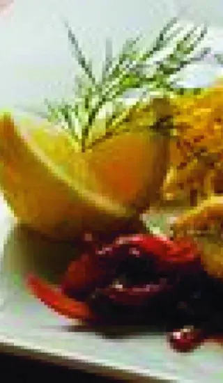 Pangasius se sušenými rajčaty a paprikami