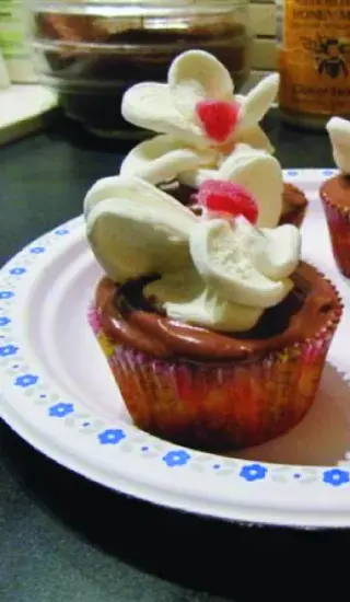 Cupcakes - Vanilla Buttermilk Cupcakes