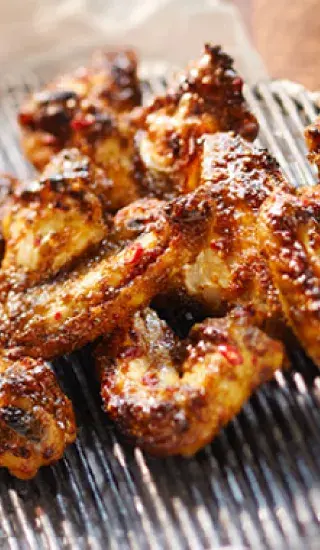 Pikantní kuřecí křídélka na gril