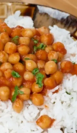 Cizrnová omáčka s rýží 