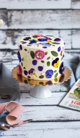 Ořechovo-mandlový dortík s domácím lemon curd