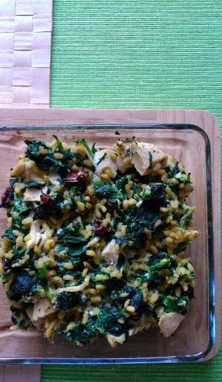 Zapečené špaldové kroupy se špenátem