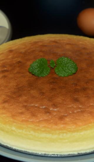 Bezlepkový cheesecake z troch ingrediencií