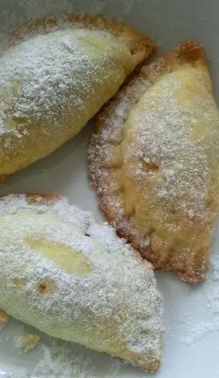 Tvarohové pirohy s povidly