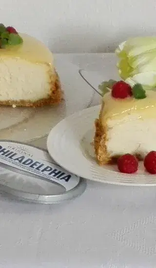 Cheesecake s Lemon curd